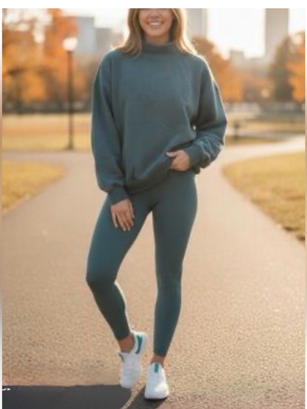 Wilo set - Small sweatshirt / Medium Leggings